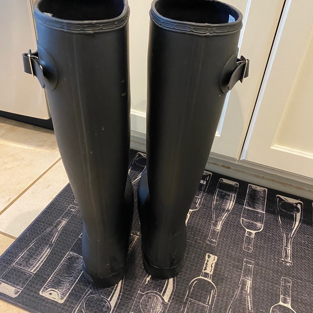 Hunter Rain Boots - Picture 4 of 6